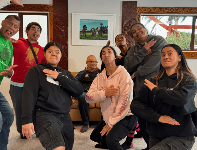 Whānau doing the pukana